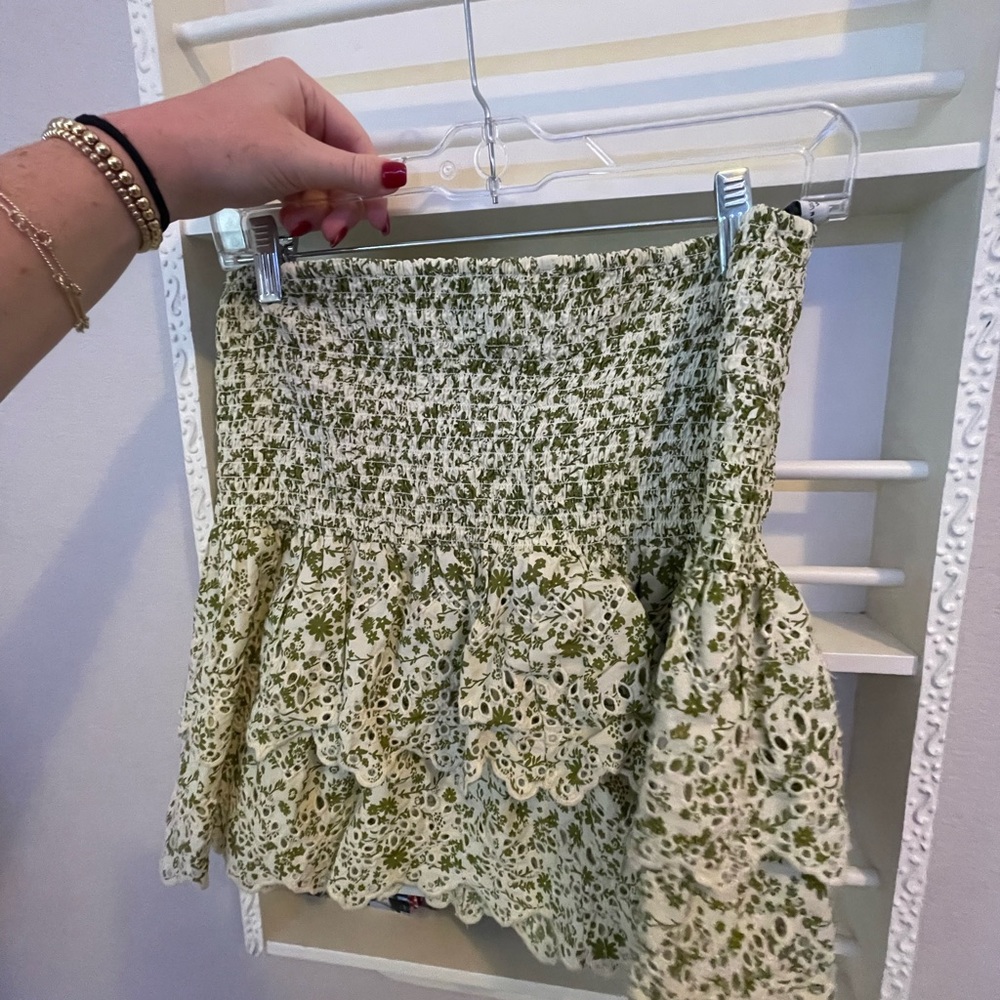 zara green floral print frilly skirt